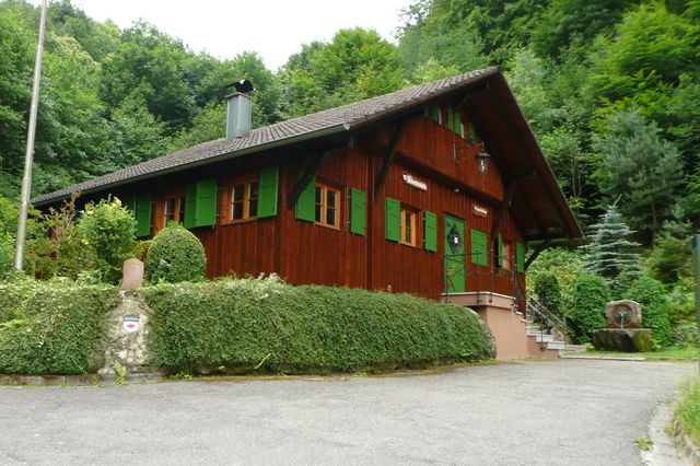 Walensteinhütte von außen
